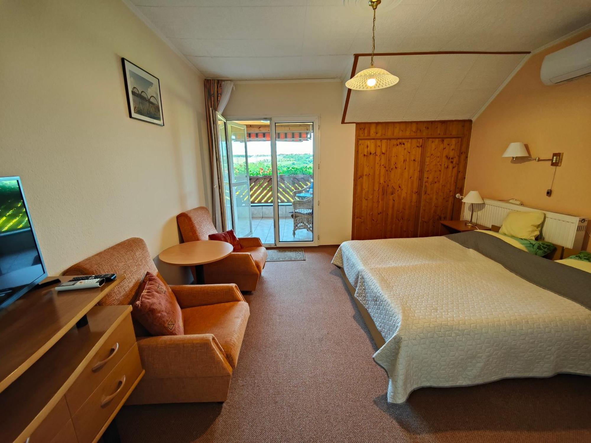 Viola House Hotel Heviz Luaran gambar
